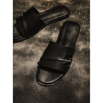 WOMEN SANDAL