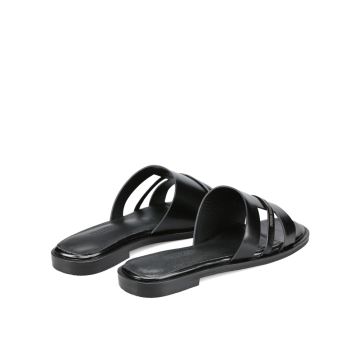 WOMEN SANDAL
